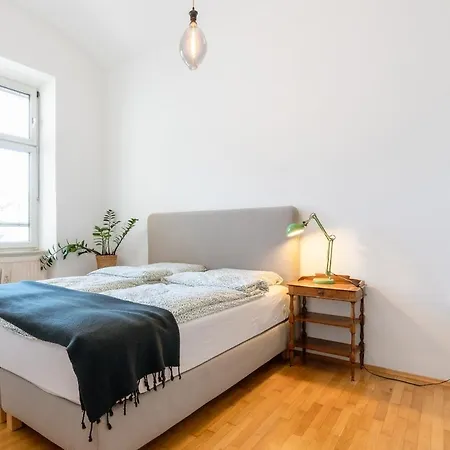 Marschall 10 Stilvoll Wohnen Mit Kleinem Balkon Im Herzen Von