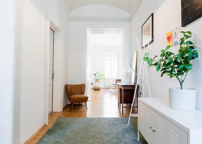 Διαμέρισμα Marschall 10 Stilvoll Wohnen Mit Kleinem Balkon Im Herzen Von *