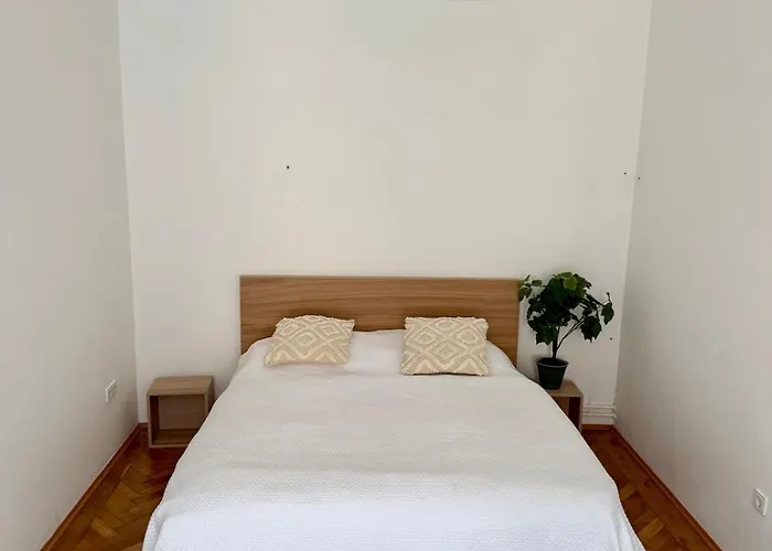 Daire Marschall 10 Stilvoll Wohnen Mit Kleinem Balkon Im Herzen Von Graz